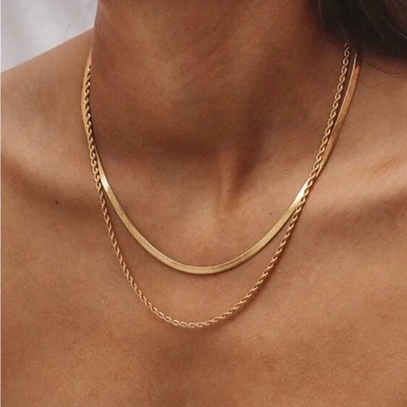 Anthropologie Ashley herringbone classy minimalist Gold layered necklace - Picture 1 of 4